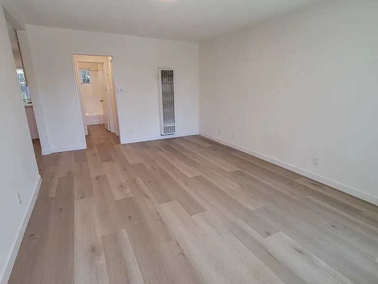 4617 W Lomita St #5 — Photo 3