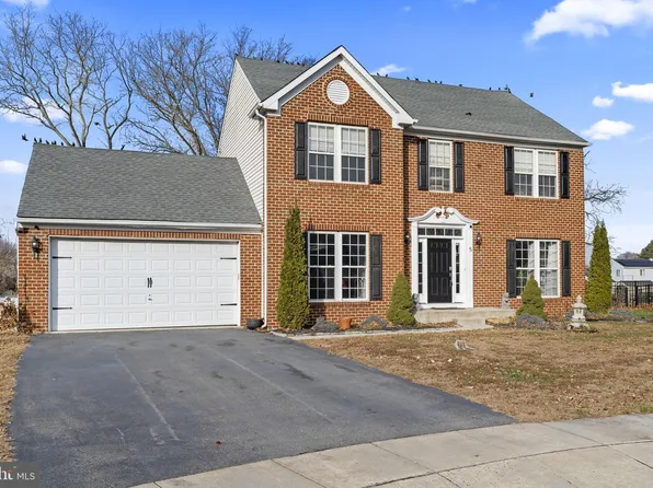 5 Panama Ct, Carneys Pt, NJ 08069