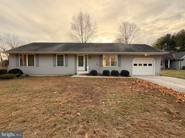 232 Daisy Ave, Monroeville, NJ 08343