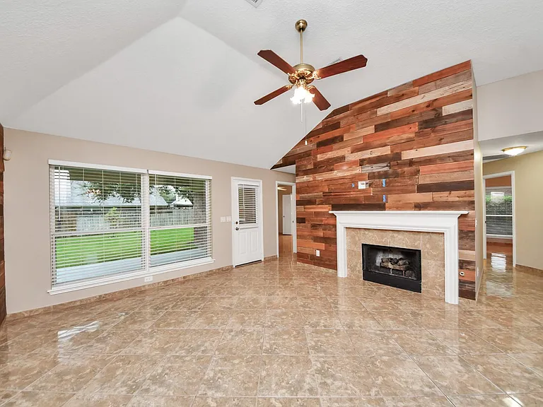 3003 Silver Spur Dr — Photo 11