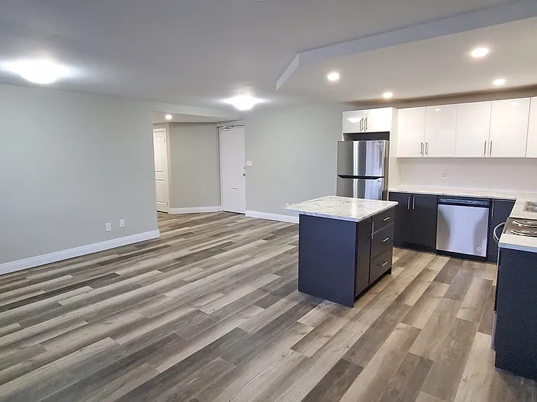 375 Scott St — Photo 25