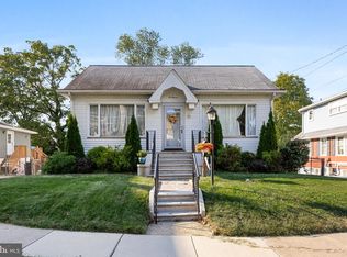 211 Spruce St, Audubon, NJ 08106