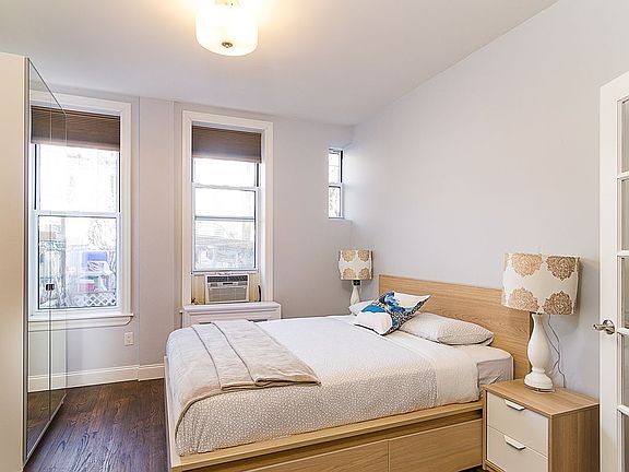 5th image of 411 Himrod St
