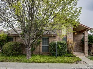 201 Sunrise Canyon Dr, Universal City, TX 78148