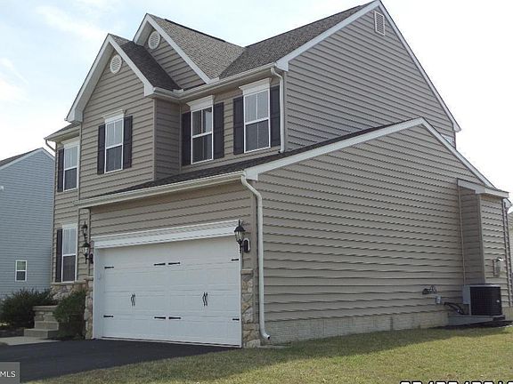 3rd image of 142 Meadow Brook Way
