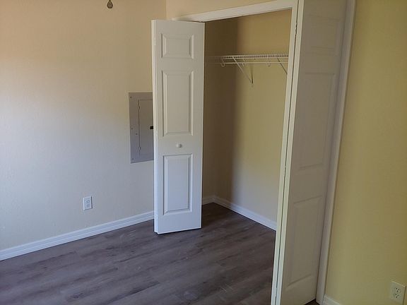 4th image of 7222 Thomas Jefferson Cir W
