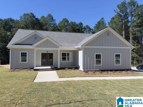 1076 Oak Valley Dr, Leeds, AL 35094
