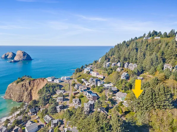 1775 Chinook Ave, Oceanside, OR 97134