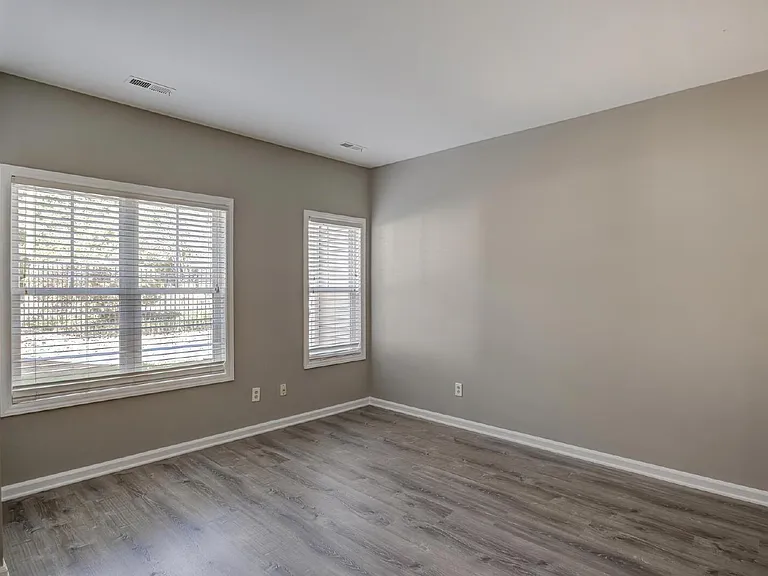 6020 Winterpointe Ln #102 — Photo 36