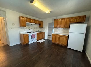 1407 N H St #4, Fremont, NE 68025