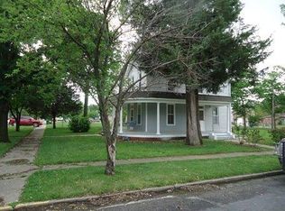 433 N 8th St, Fredonia, KS 66736