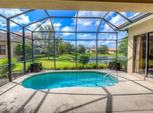 1395 Serrano Cir, Naples, FL 34105