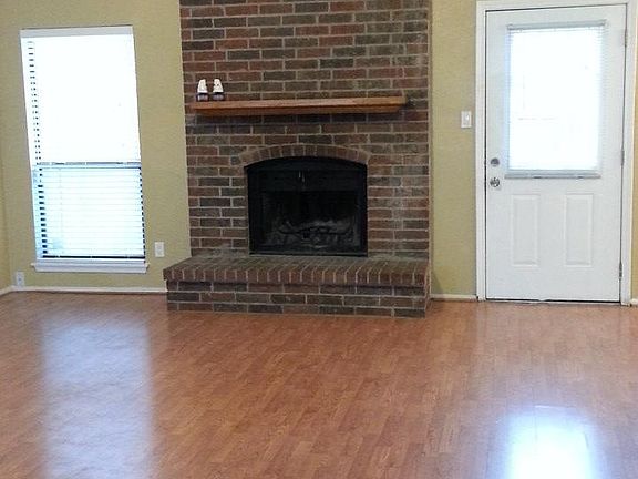 4th image of 5315 Pocassett Dr