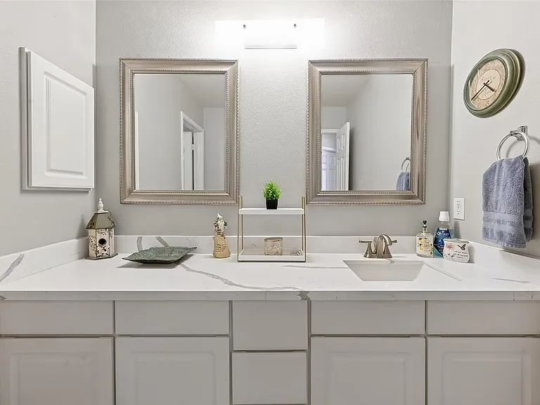 5055 Juniper Spring Trl — Photo 35