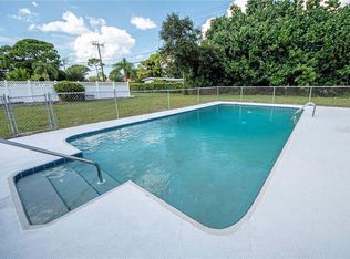 520 Alhambra Rd, Venice, FL 34285