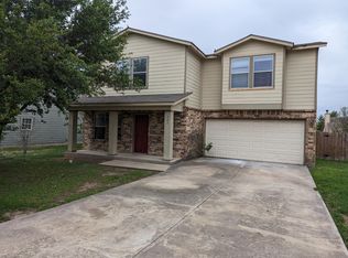 643 Northern Lights Dr, New Braunfels, TX 78130