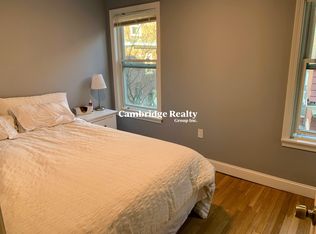 91 Munroe St #2L, Somerville, MA 02143