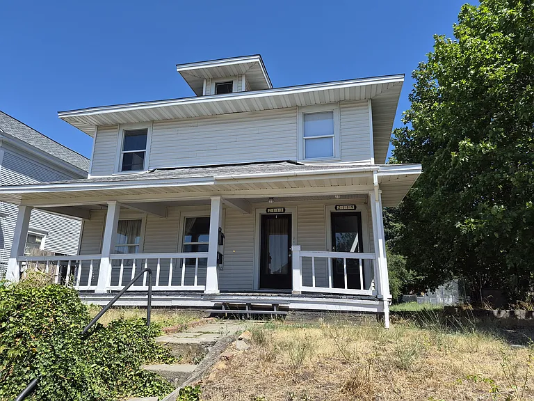 2119 E Providence Ave — Photo 1
