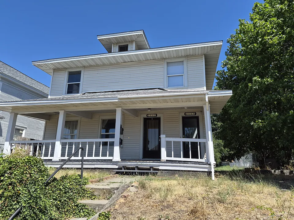 2119 E Providence Ave