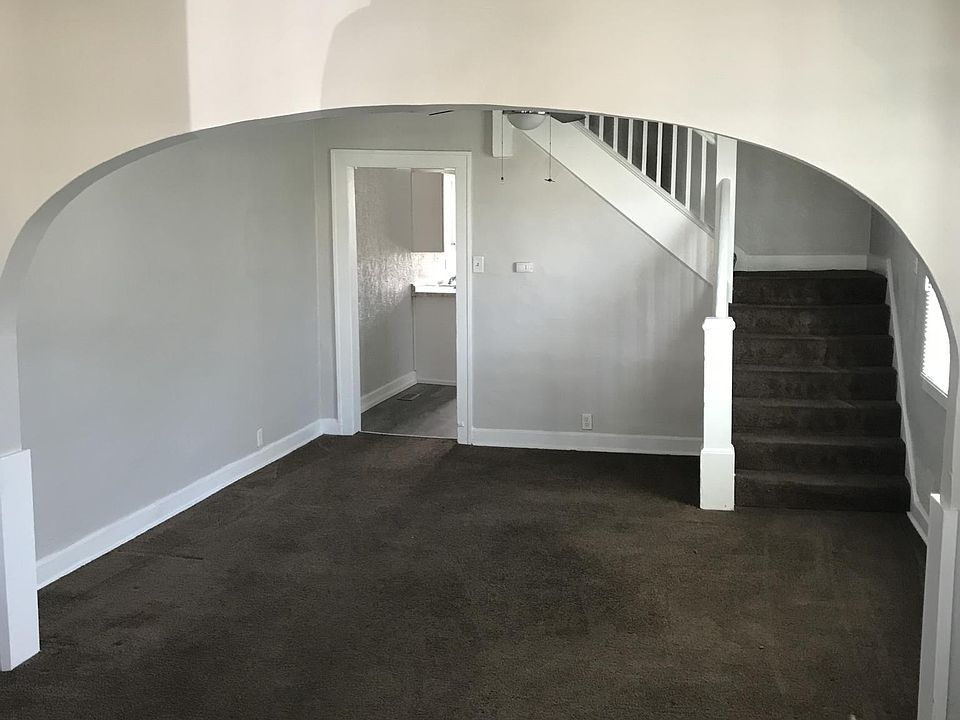 1st image of 349 W 25th St