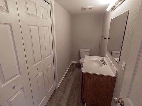 5th image of 4501 Rice Rd