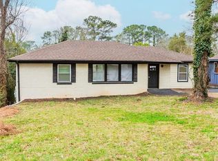 2835 Laguna Dr, Decatur, GA 30032