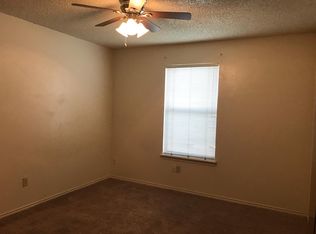 5620 Brownfield Dr, Lubbock, TX 79414