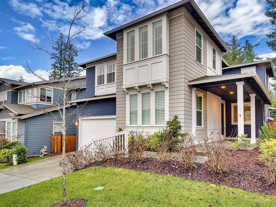 1st image of 2405 NE Sunnymede St