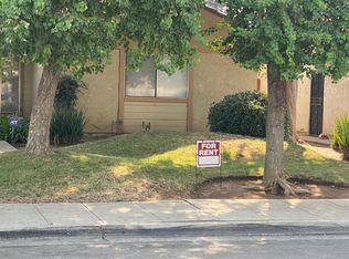 6220 N Gilroy Ave, Fresno, CA