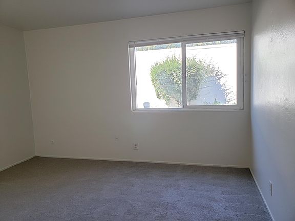 4th image of 2288 Brown St APT 1