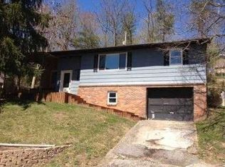 55 Midville Heights Rd, Lavalette, WV 25535