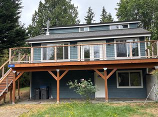 8084 NE Loughrey Ave, Indianola, WA 98342