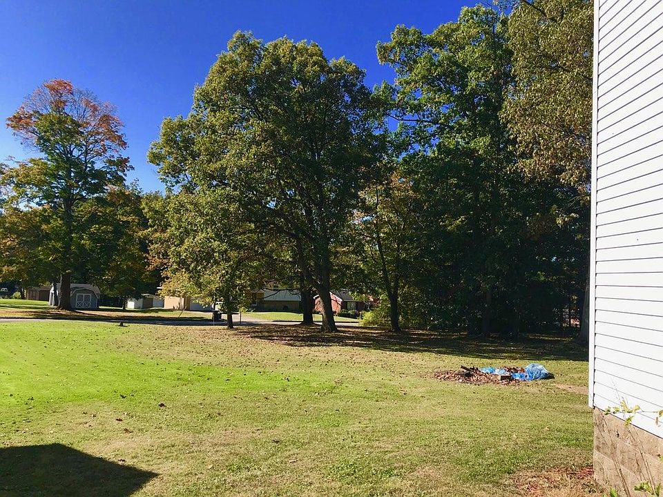 2nd image of 538 Sharon New Castle Rd