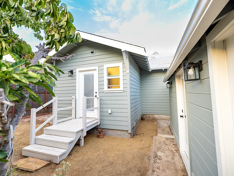 3712 Richmond St — Photo 29