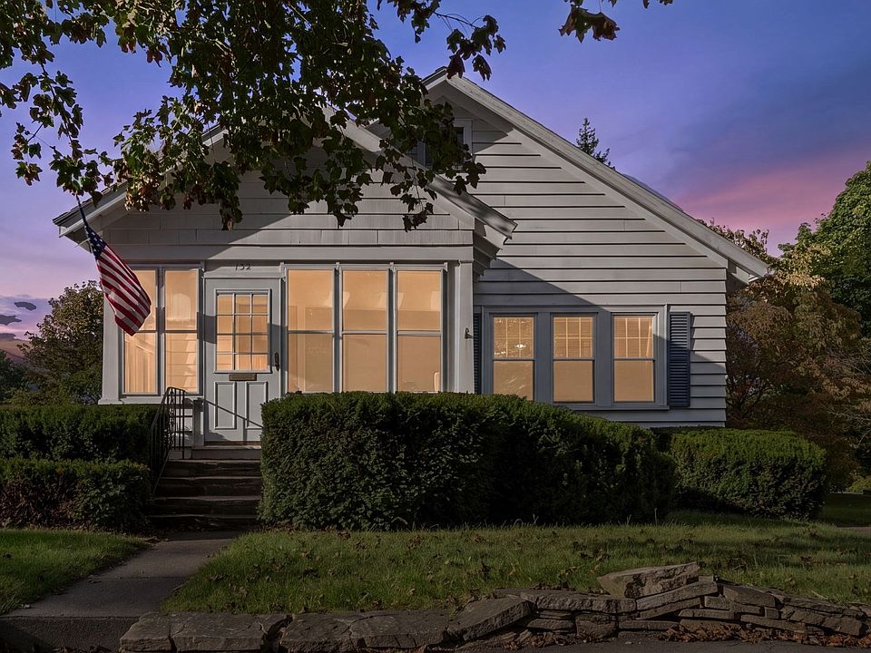 1st image of 132 May St