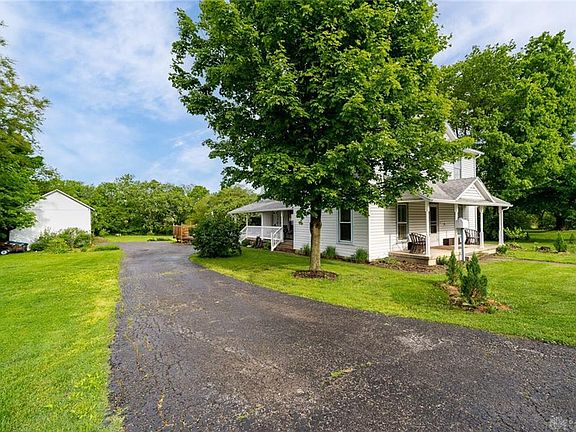 3rd image of 3225 Wilmington Pike
