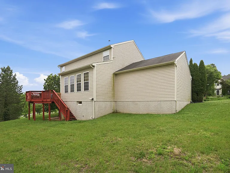 1908 Orchard Hill Dr — Photo 29