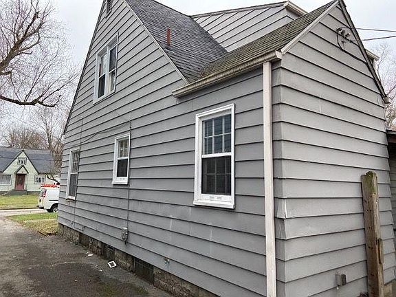 3rd image of 163 Shadyside Dr