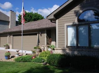 6260 Empire Ln N, Maple Grove, MN 55311