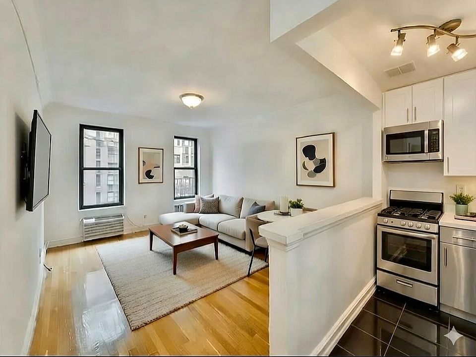 1st image of 226 E 74th St APT 4G