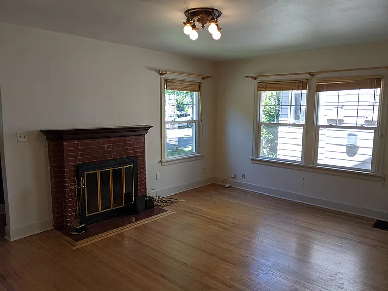 6128 S Corbett Ave — Photo 4