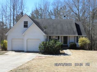 424 Arrowhatchee Dr, Winder, GA 30680