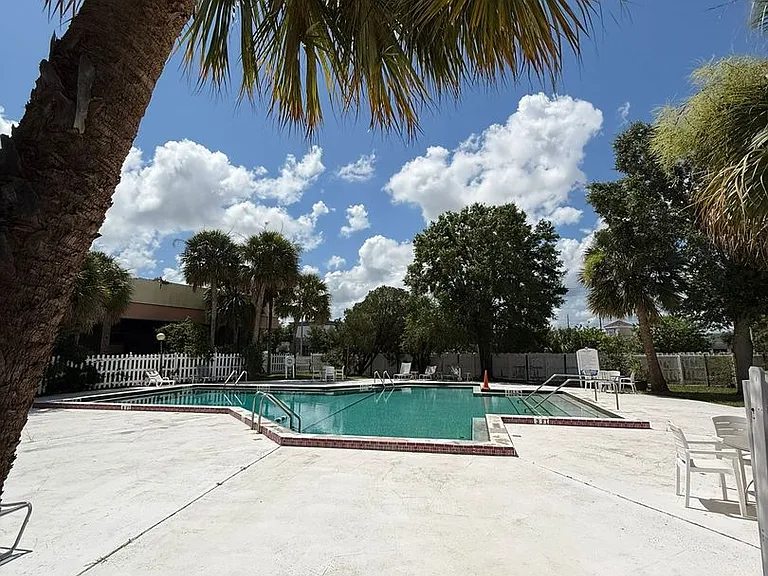 7900 S Orange Blossom Trl #1080 — Photo 8