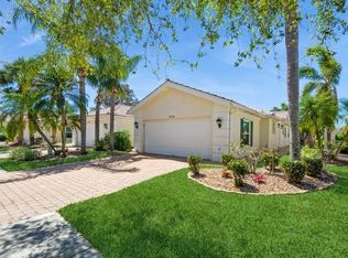 5755 Ivrea Dr, Sarasota, FL 34238