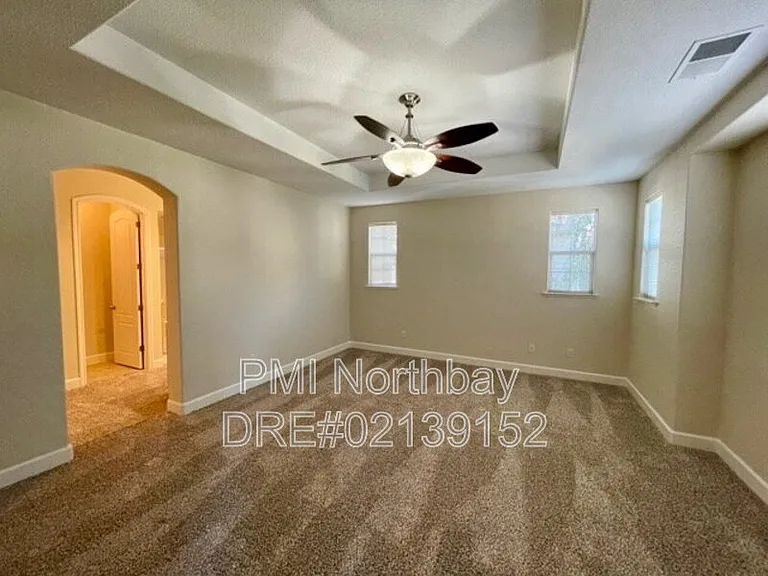 6347 Newhaven Ln — Photo 10