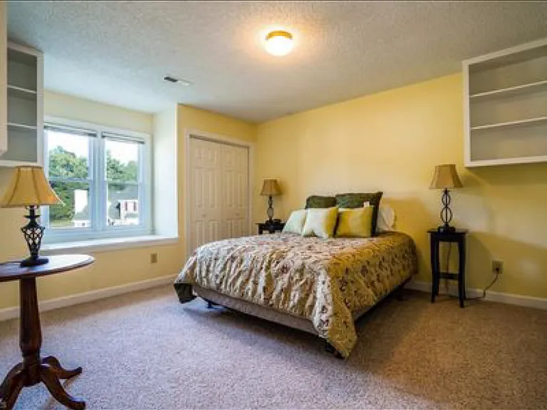 2029 Hearthwood Ct — Photo 17