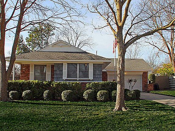 3rd image of 9027 Leaside Dr