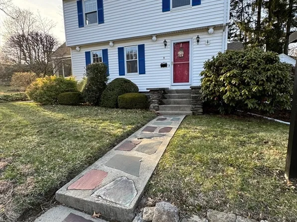 8 Terrace, Auburn, MA 01501