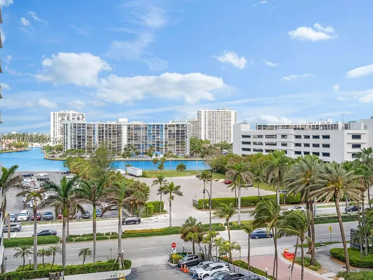 3725 S Ocean Dr #1015 — Photo 19