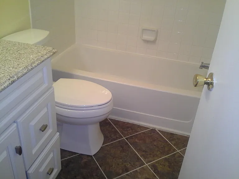 602 Kenwick Cir #205 — Photo 18